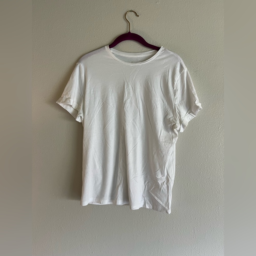 Women’s size medium, A New Day white scoop neck t-shirt